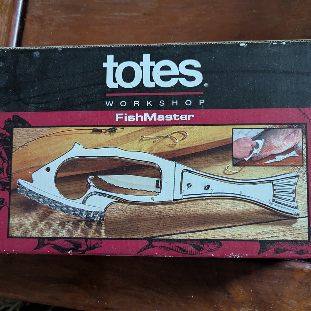 Totes Workshop Fishmaster, new $12.